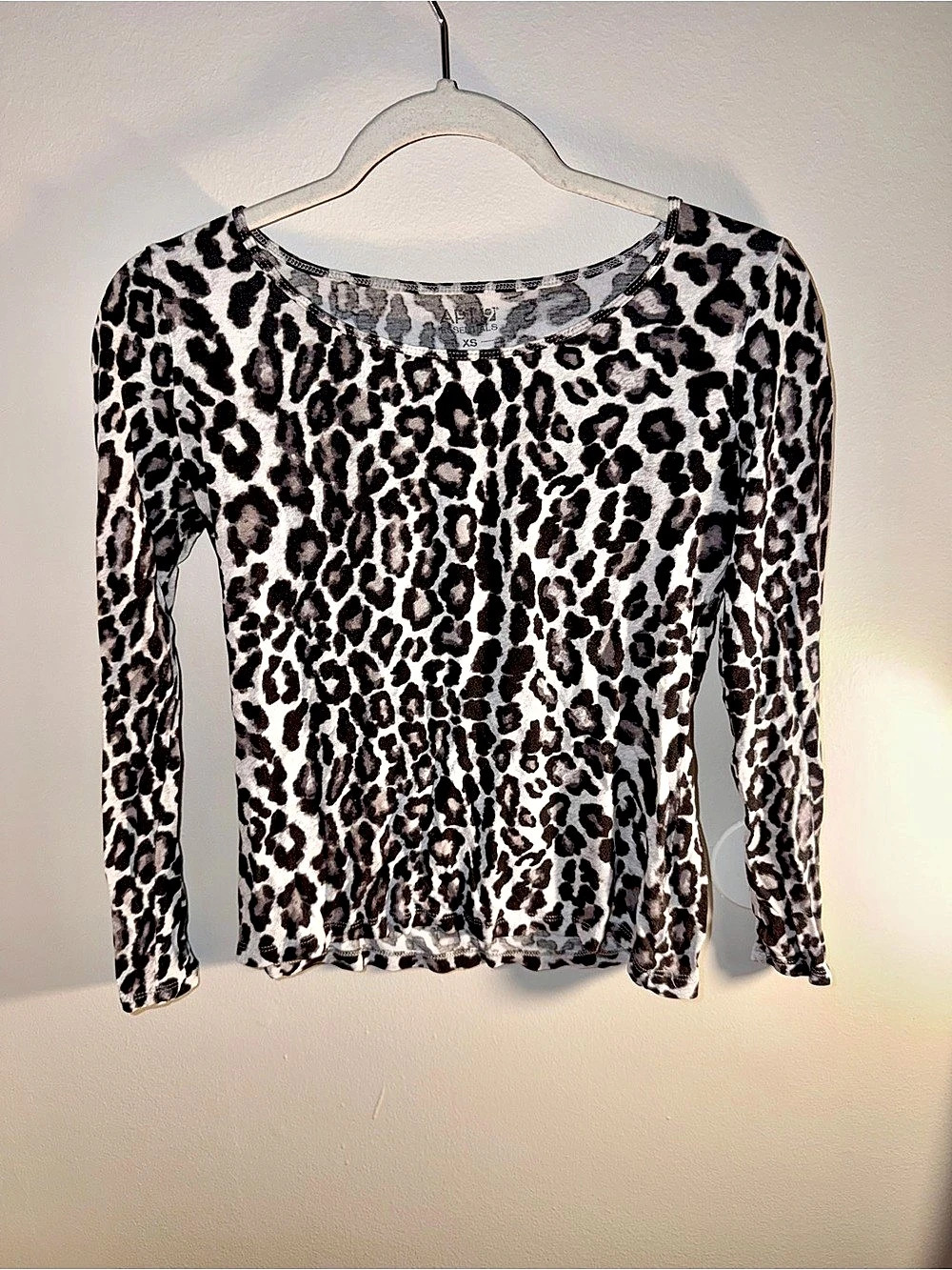 Leopard Print Long Sleeve Top